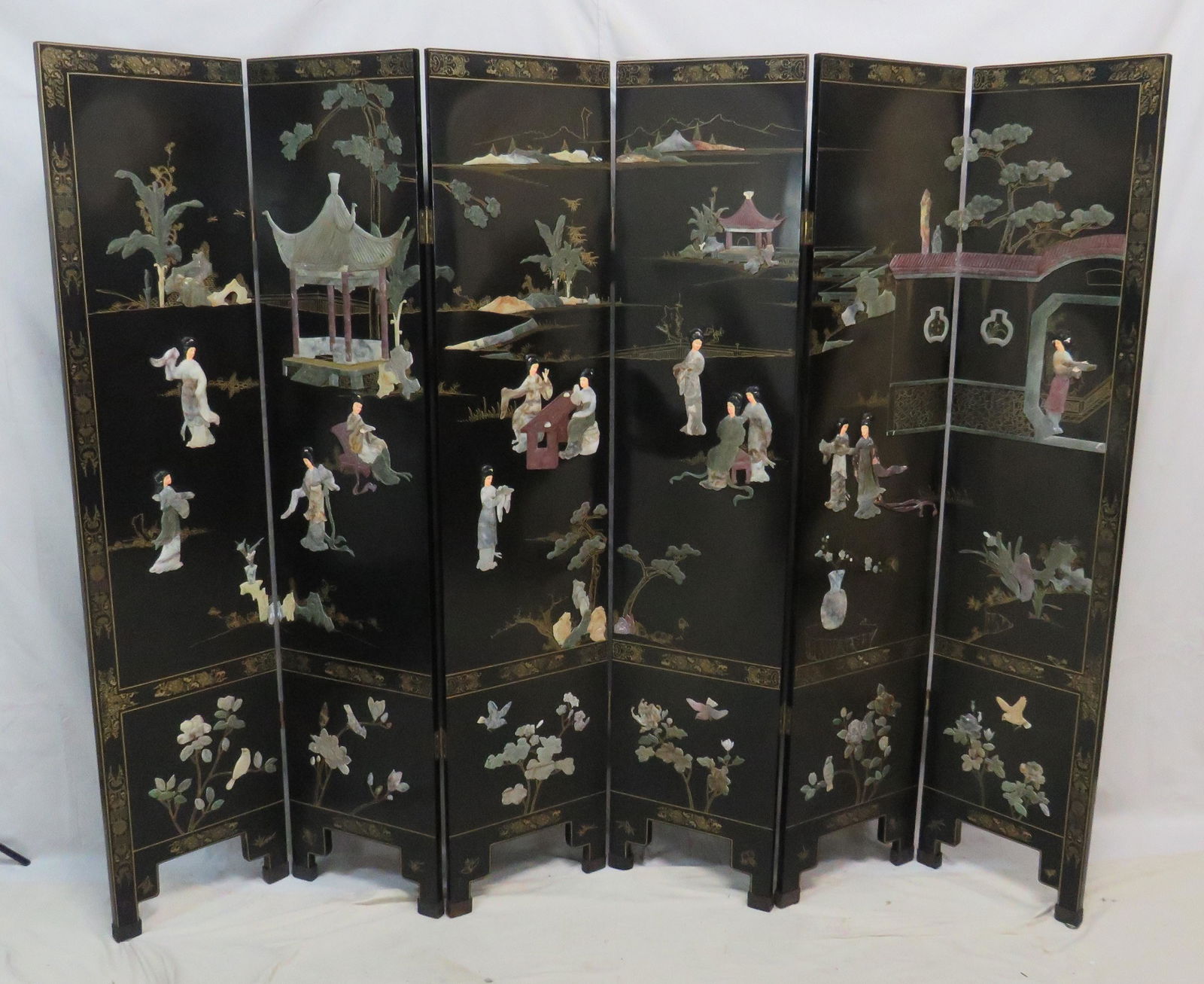 Oriental Black Lacquer Chinoserie 6 Panel Screen (1 of 6)