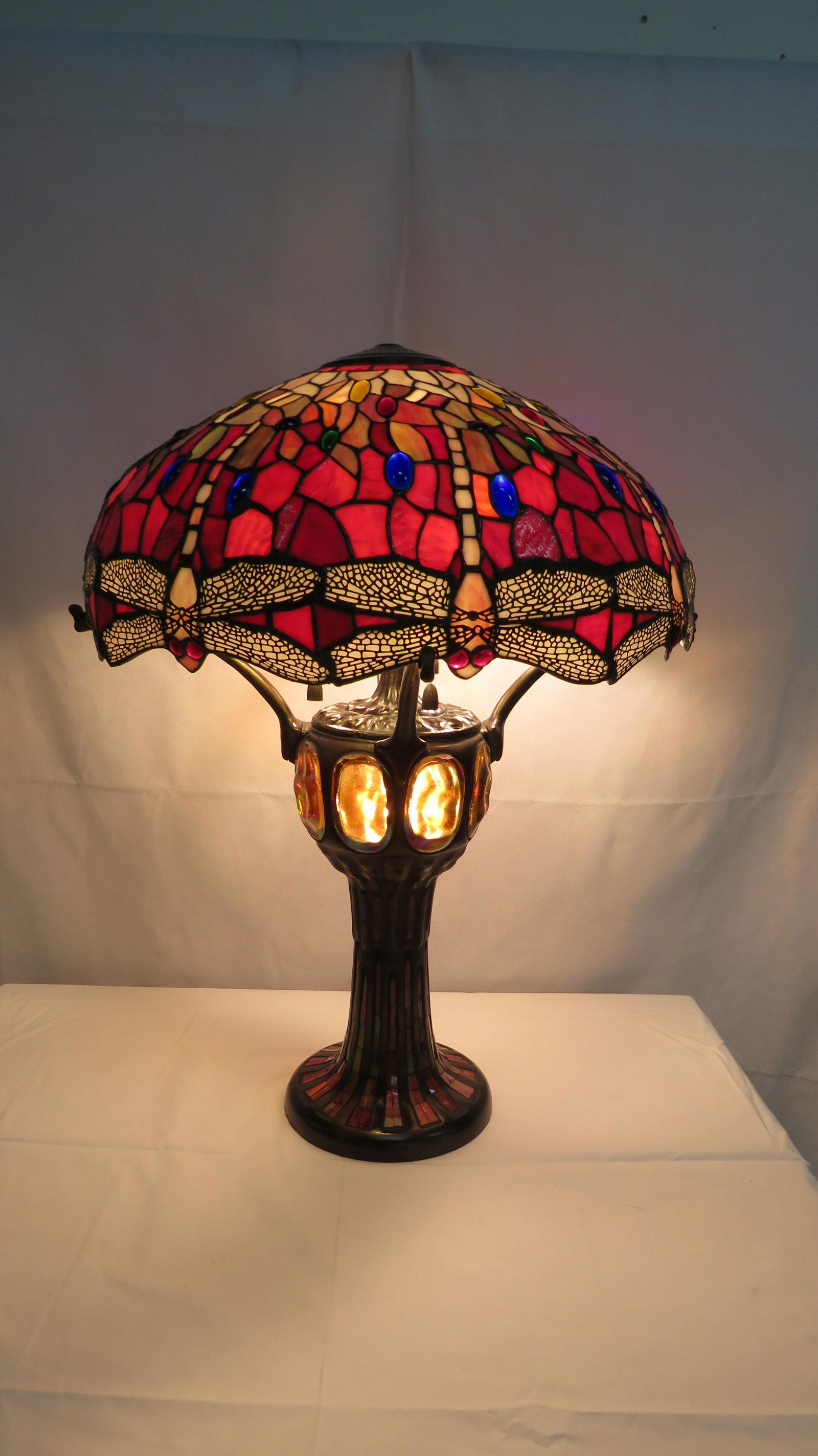 Large Dragonfly Tiffany Style Lamp (1 of 5)