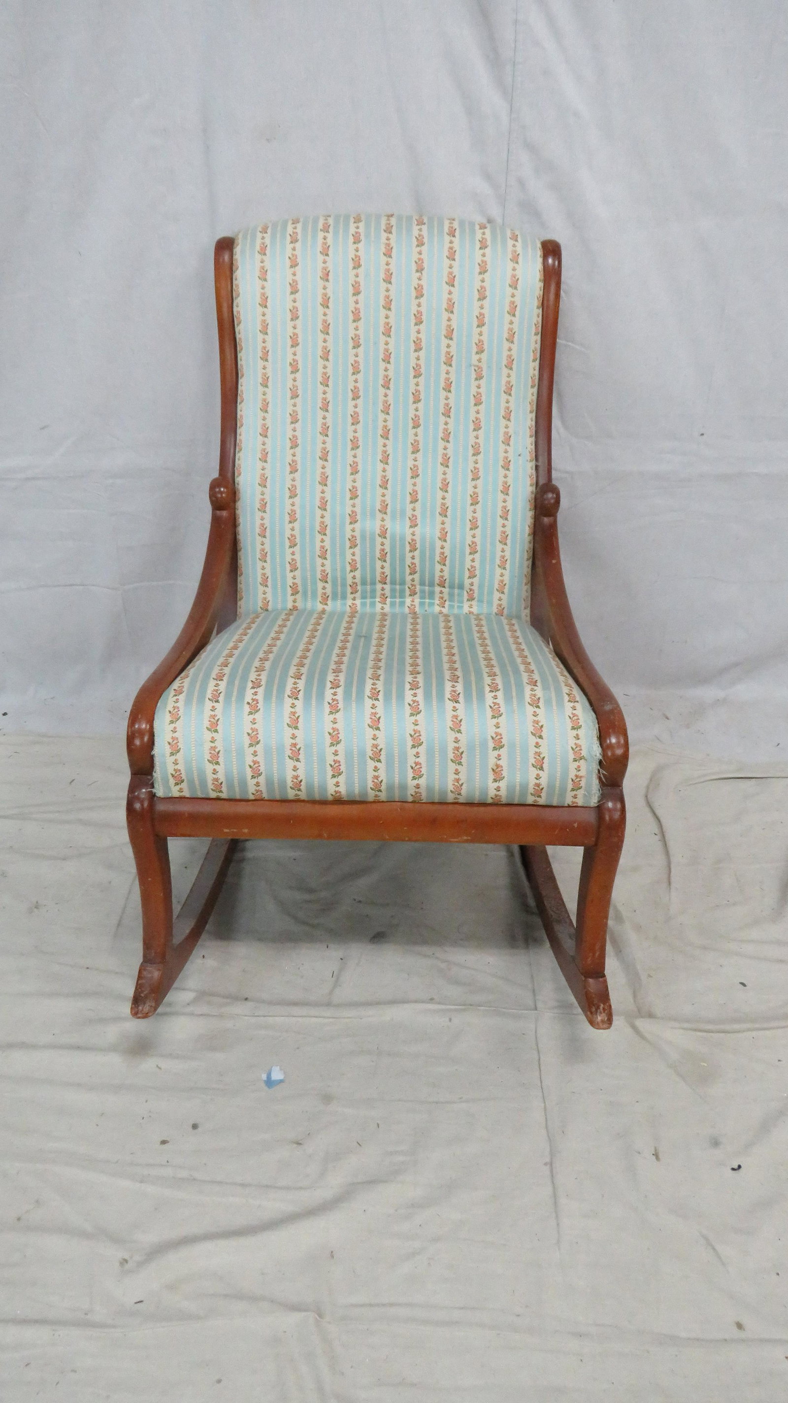Antique Rocking Chair: Antique Rocking Chair in good condition, 30''H x 20''W x 33''D