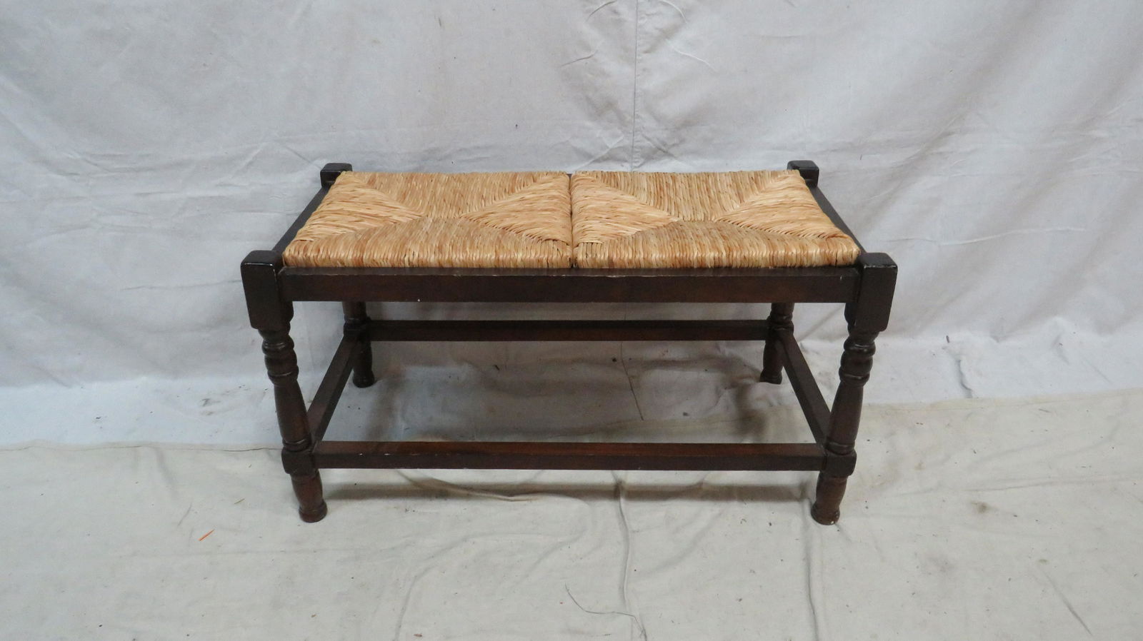 Rush Bottom Bench (1 of 3)