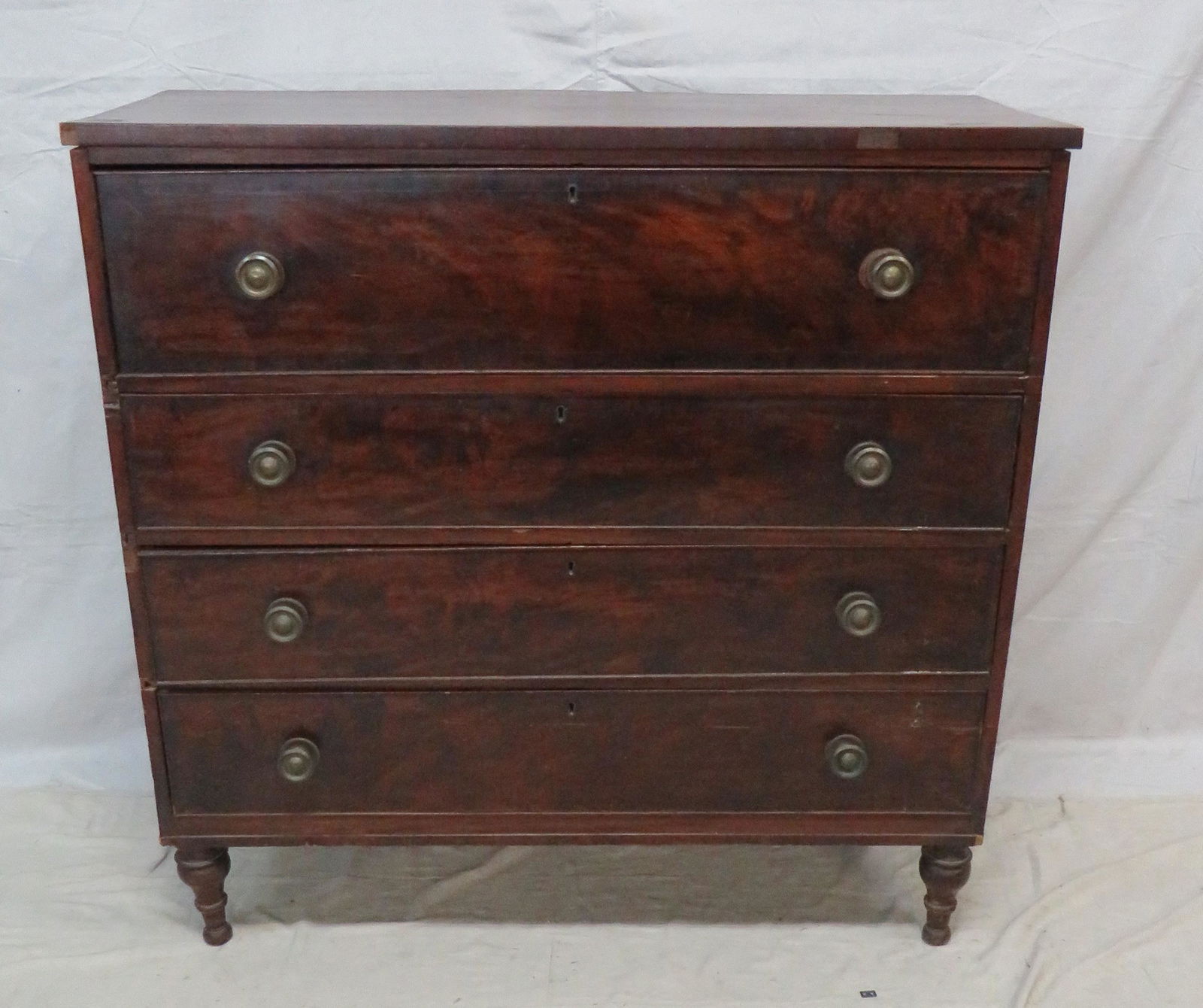 Early Sheraton Mahogany Chest of Drawers (1 of 6)