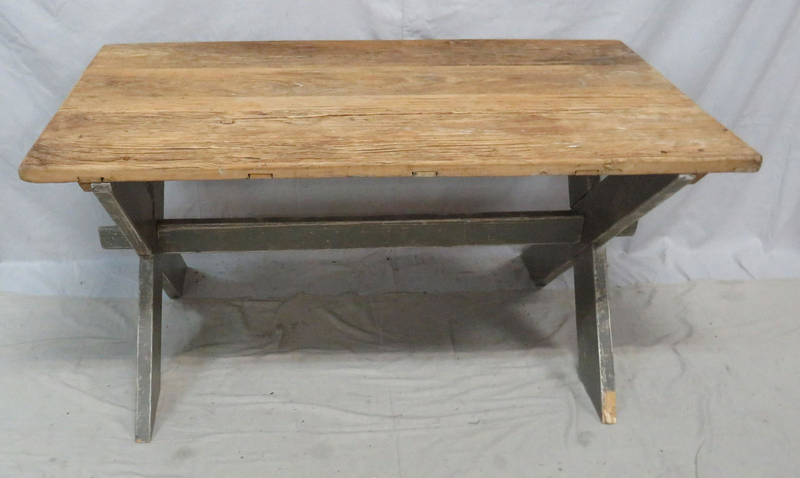 Primitive Farm Table (1 of 5)