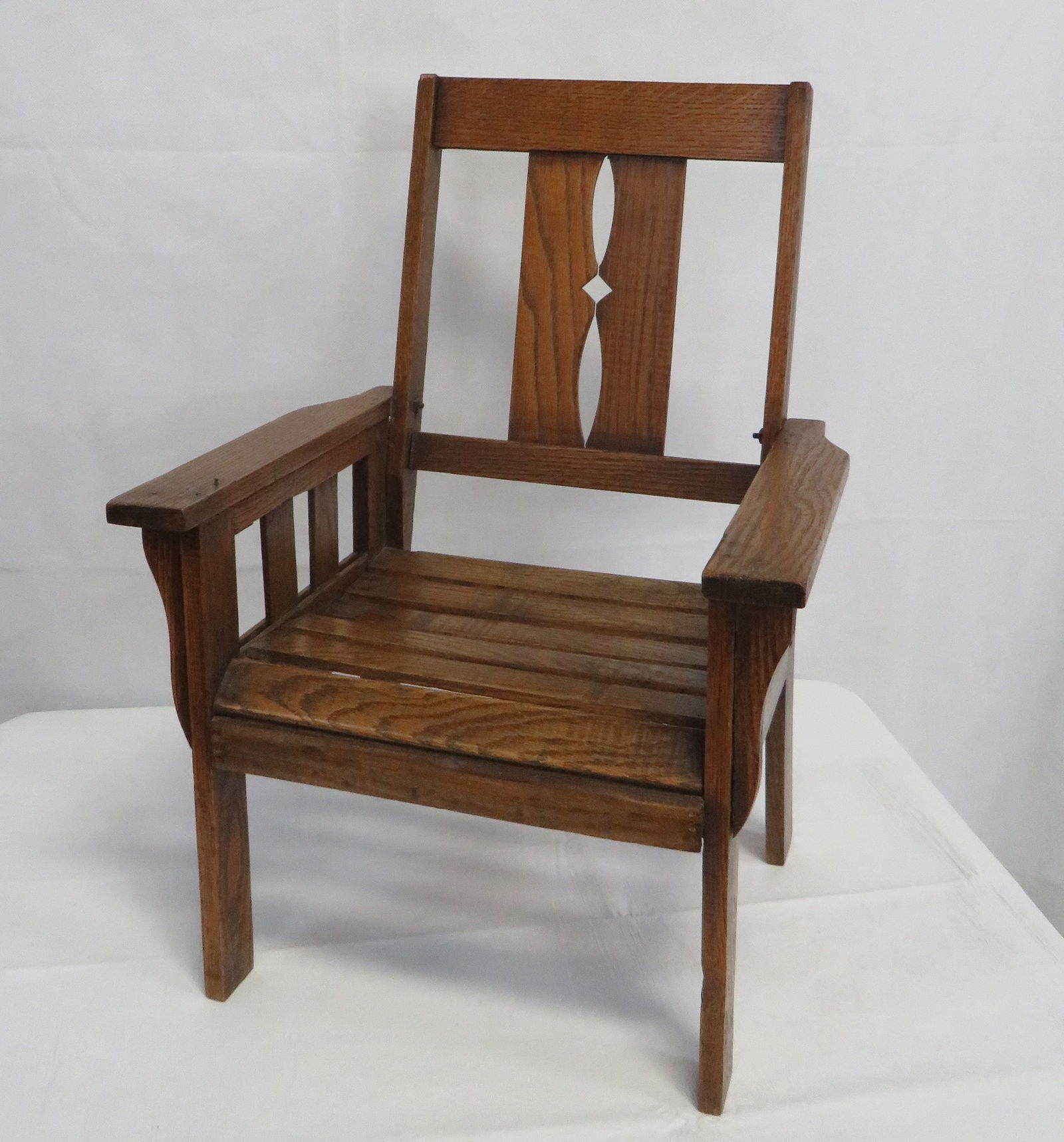 Antique Mission Oak Child's Chair (1 of 2)