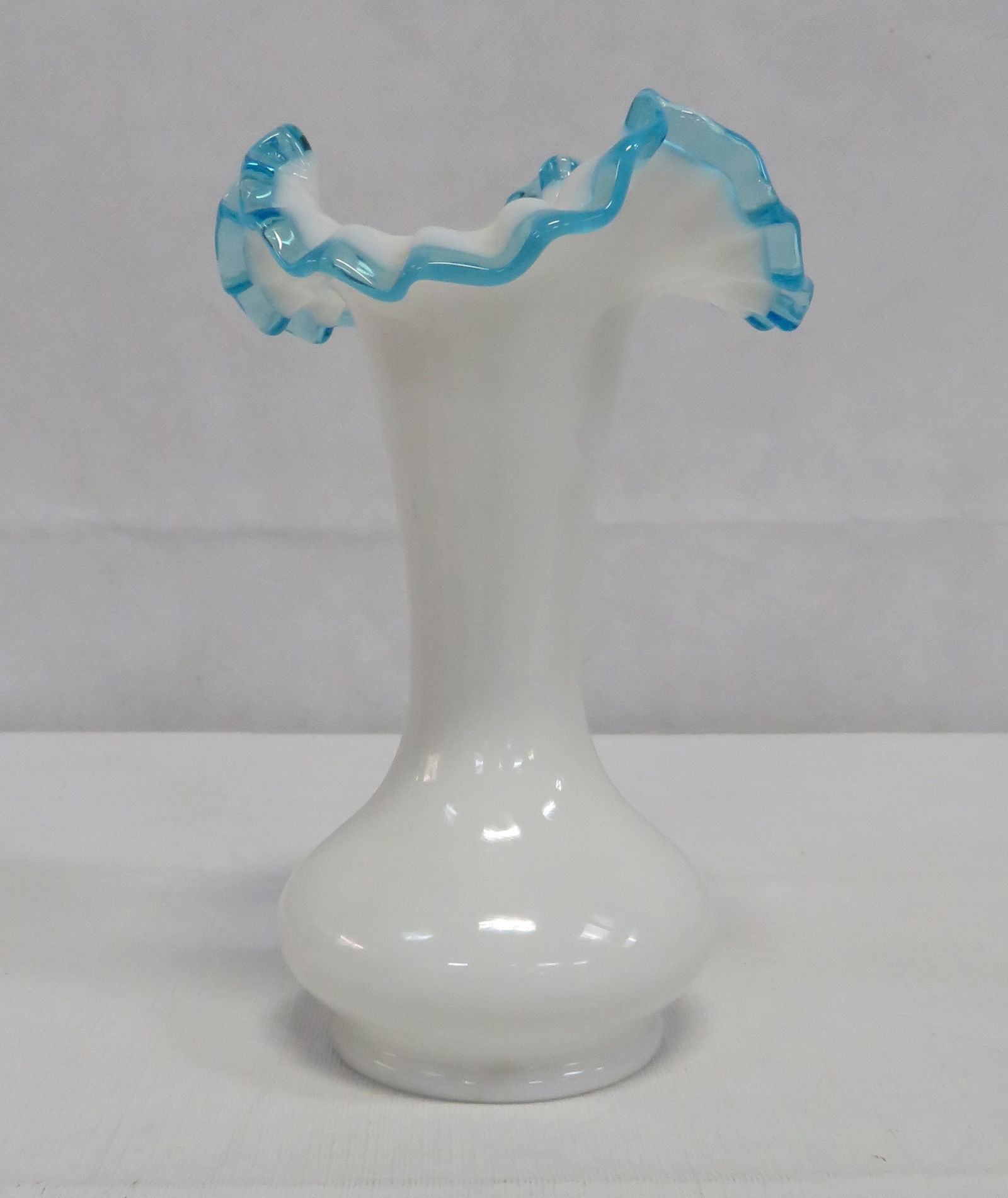 Vintage Fenton Aqua Crest Crimped Edge Vase (1 of 3)