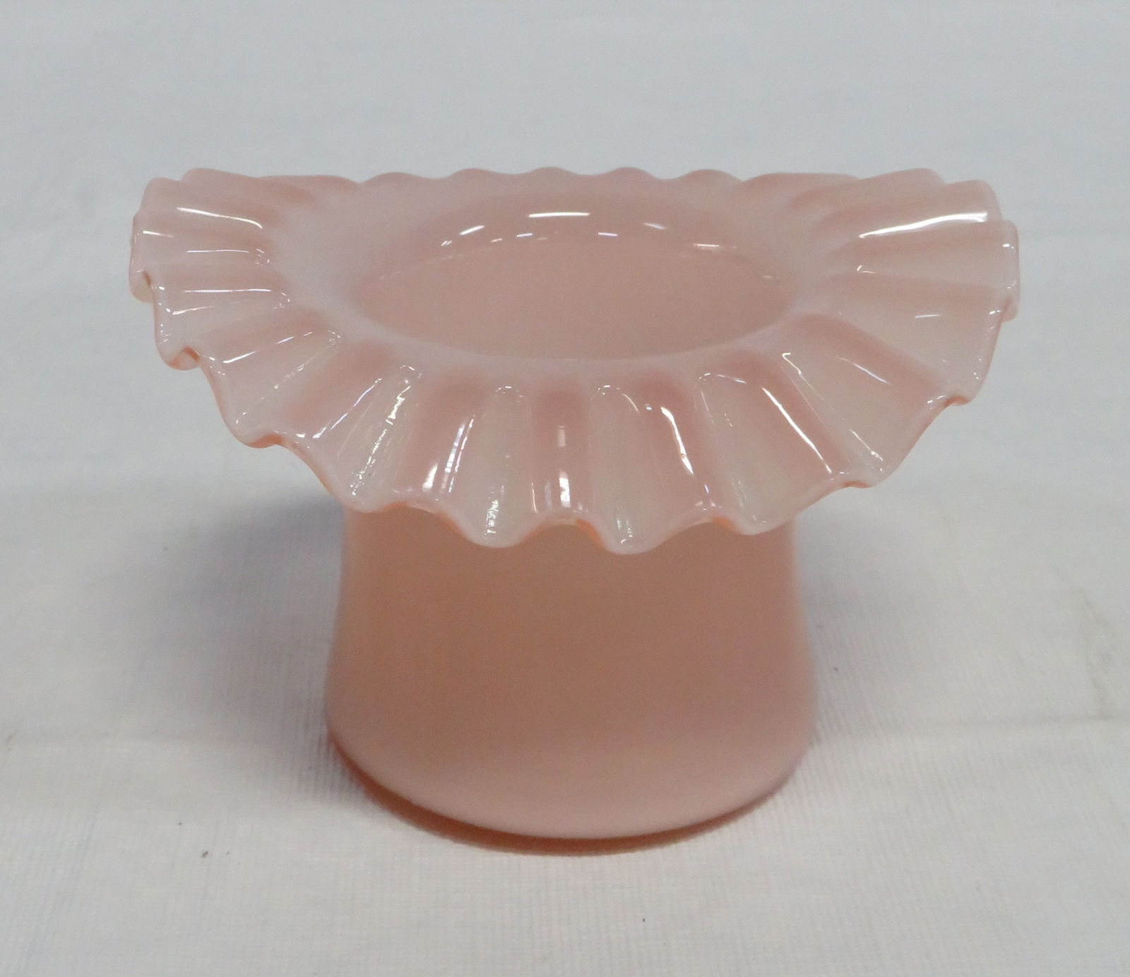 Vintage Fenton Rose Overlay Top Hat (1 of 3)
