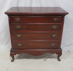 Antique Mahogany Queen Anne Dresser