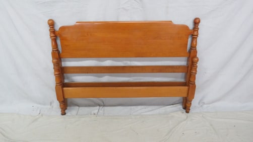 Vintage Kling Maple Full Size Bed