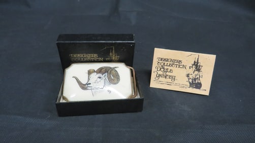 Vintage Doyle Yancey Scrimshaw Belt Buckle