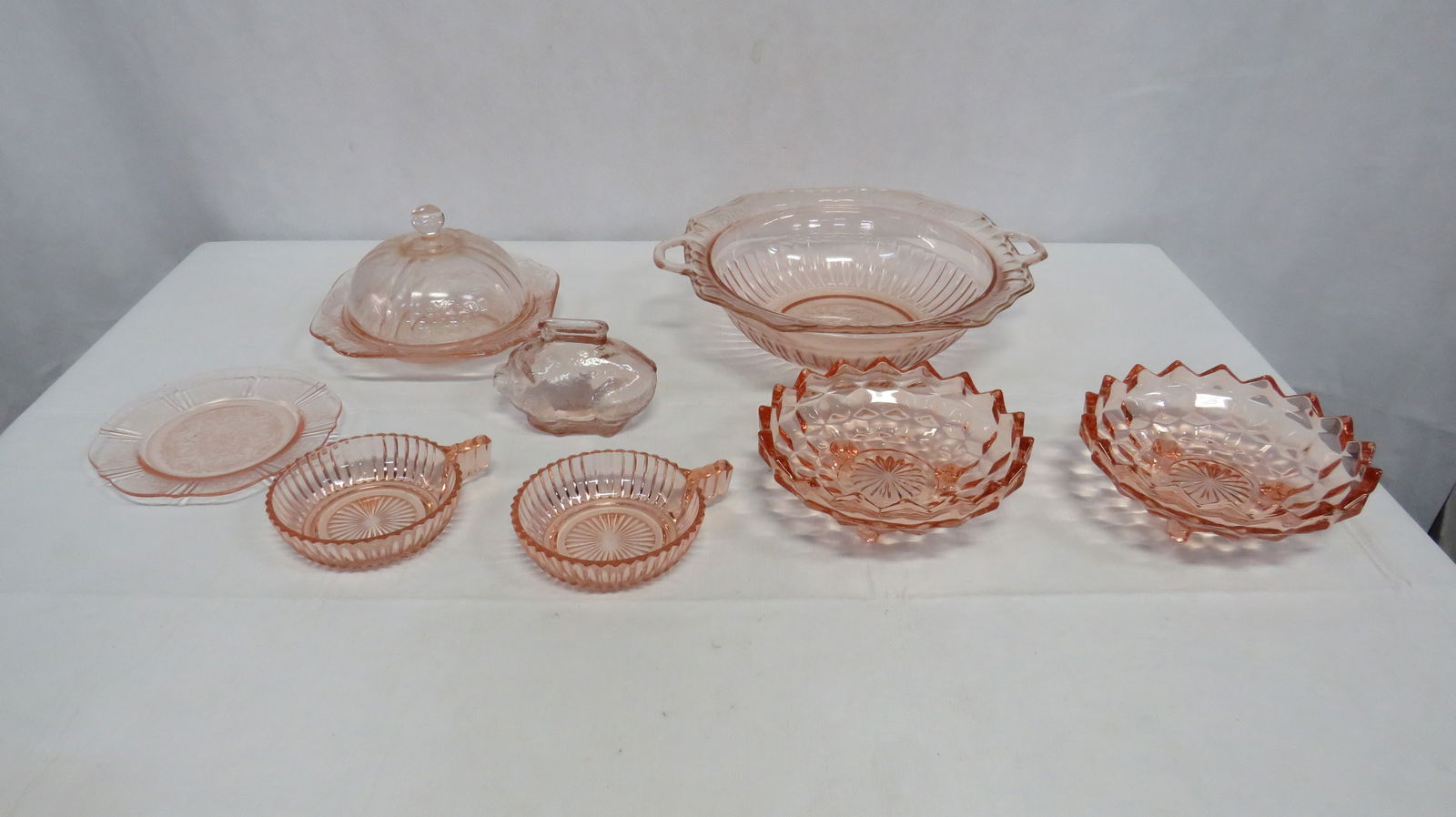 8 pc Vintage Pink Depression Glass (1 of 2)