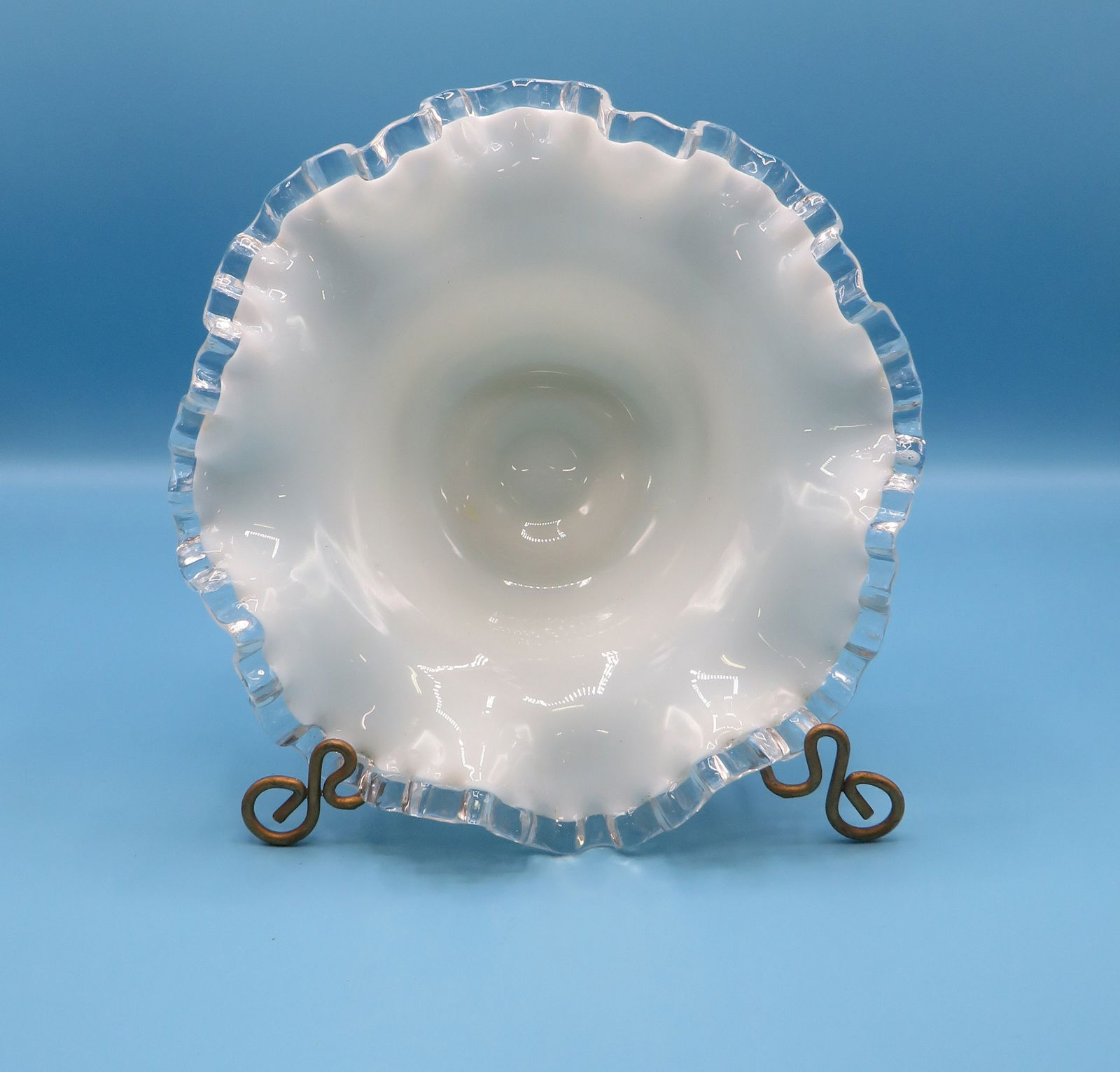 Vintage Fenton Silver Crest Crimped Bowl (1 of 3)