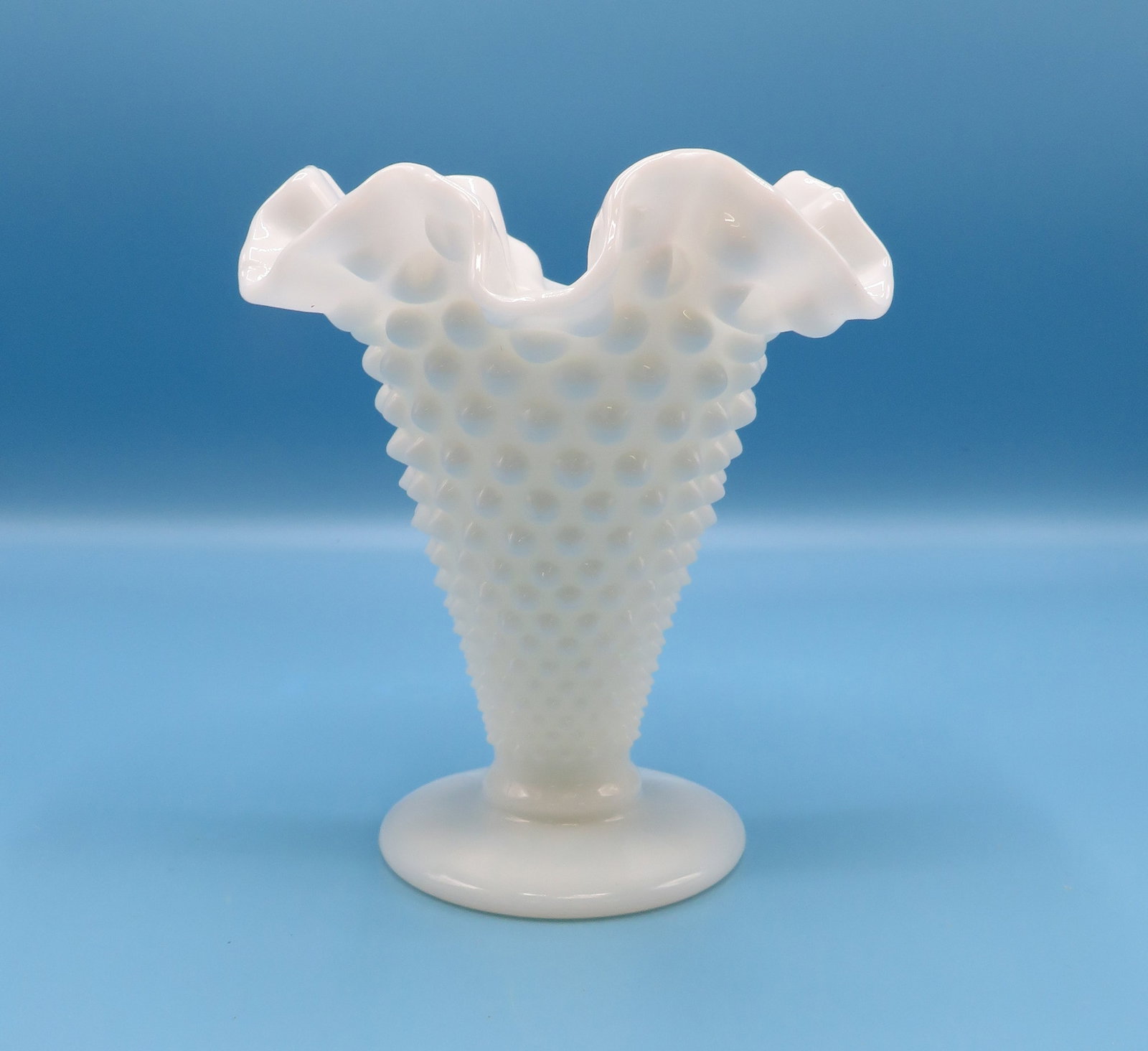 Vintage Fenton Double Crimped Footed Vase: Vintage Fenton Double Crimped Footed Vase in good condition. 5.5"H x 5.25"D