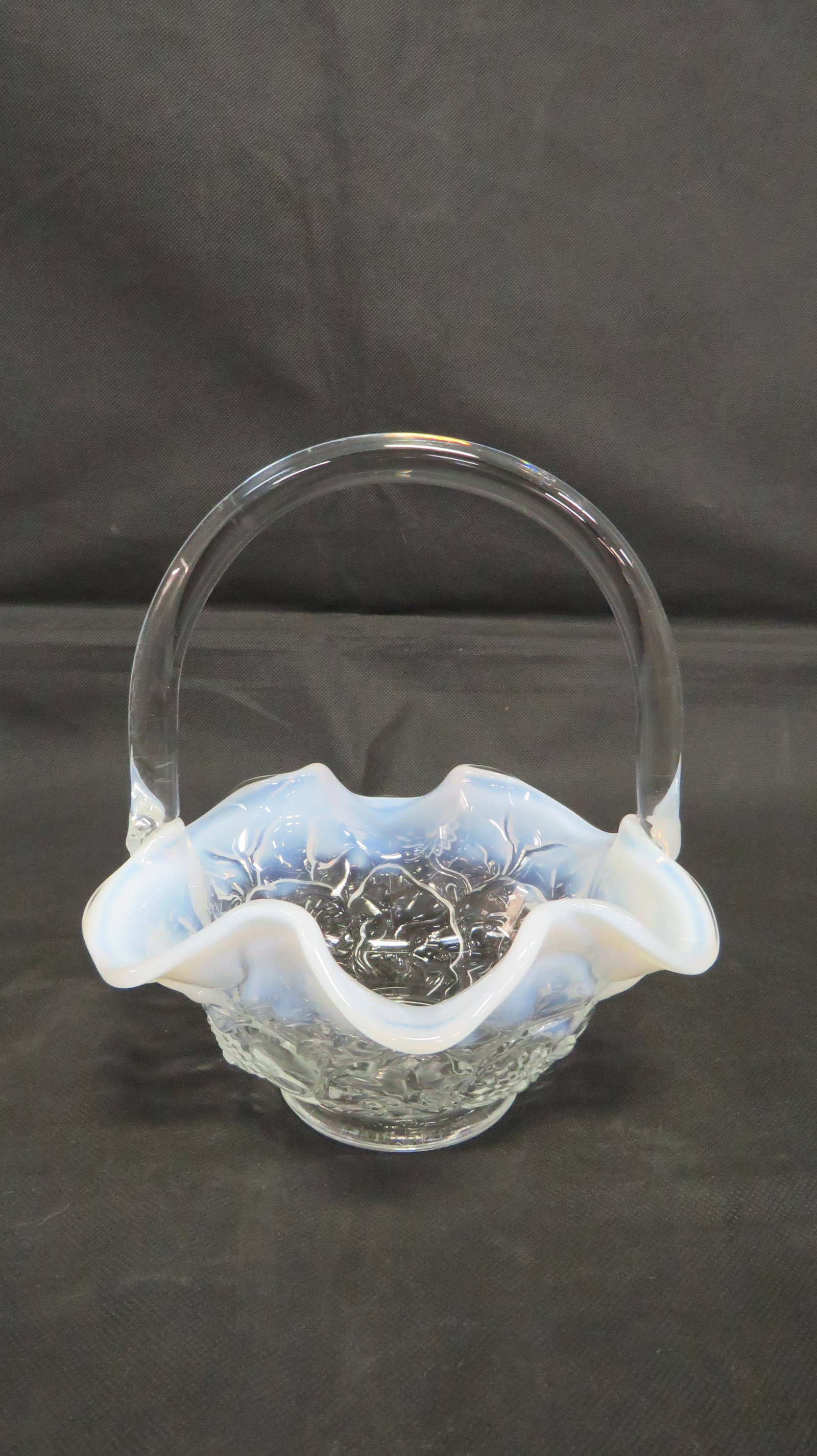 Vintage Tiara Wildflowers Opalescent Basket: Vintage Tiara Wildflowers Opalescent Basket in good condition. 7.5"H x 6.75"D