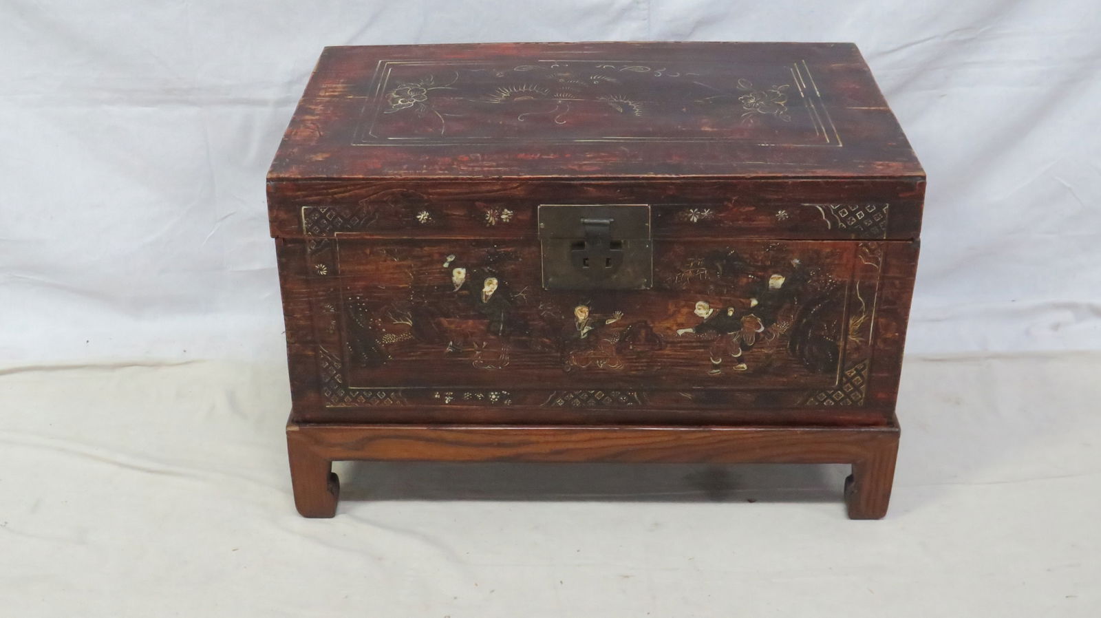 Antique Chinese Red Lacquer Wedding Chest (1 of 6)