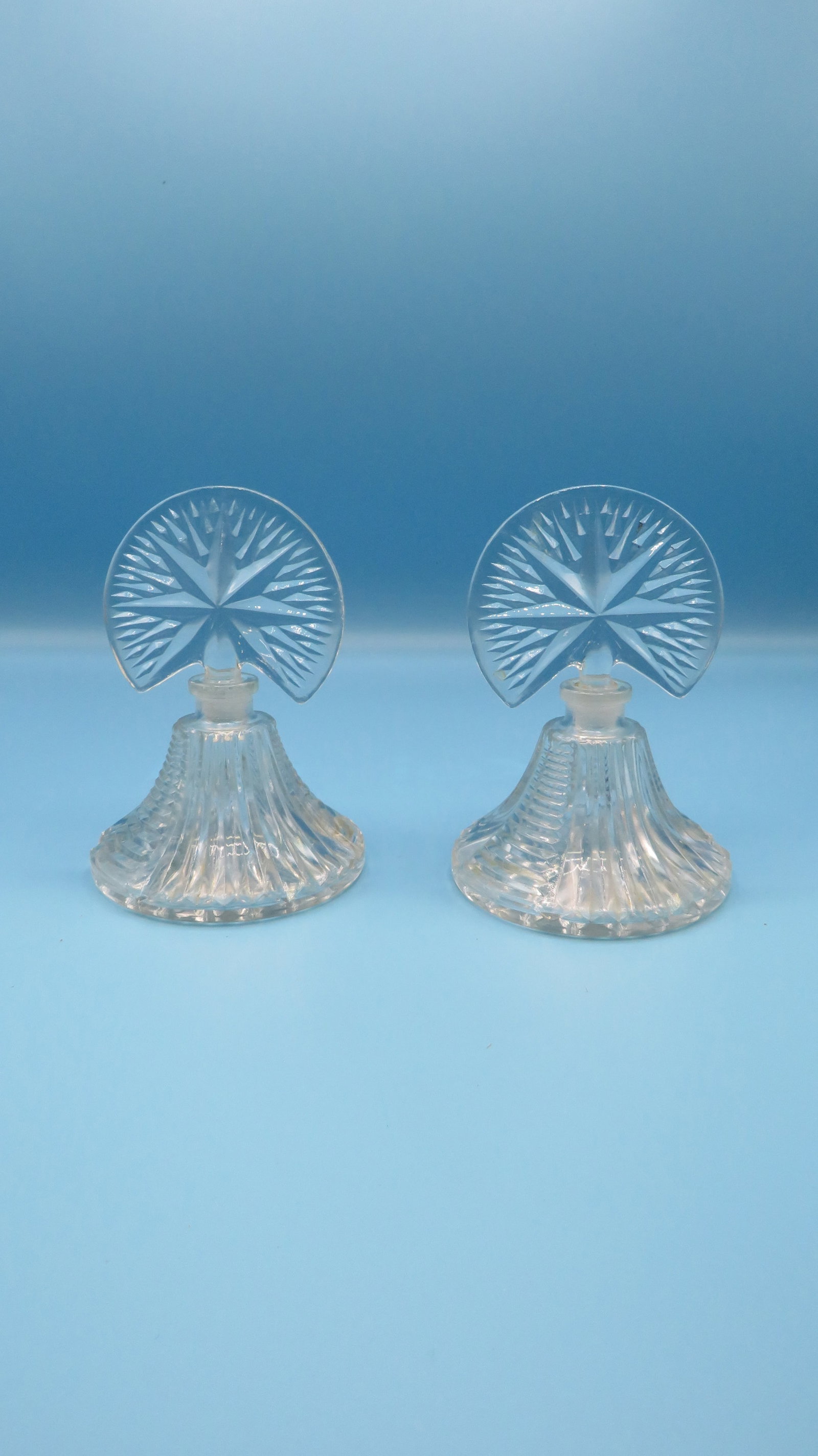 Pair Vintage Deco Style Perfume Bottles: Pair Vintage Deco Style Perfume Bottles in good condition. Light roughness on bottom of stopper. 5"H