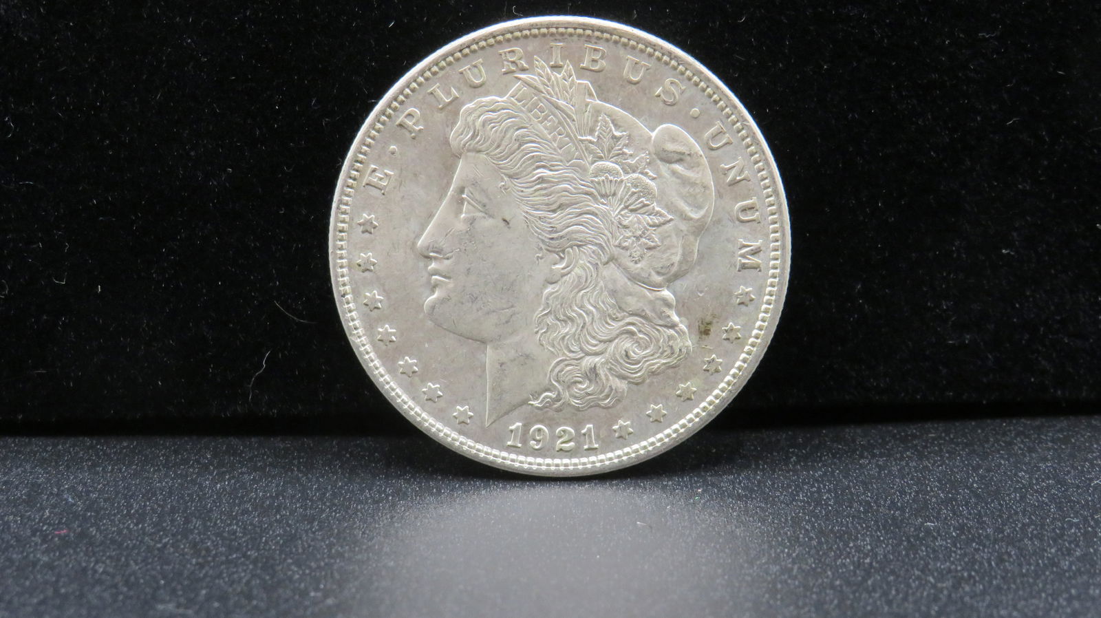1921 Morgan Silver Dollar: 1921 Morgan Silver Dollar