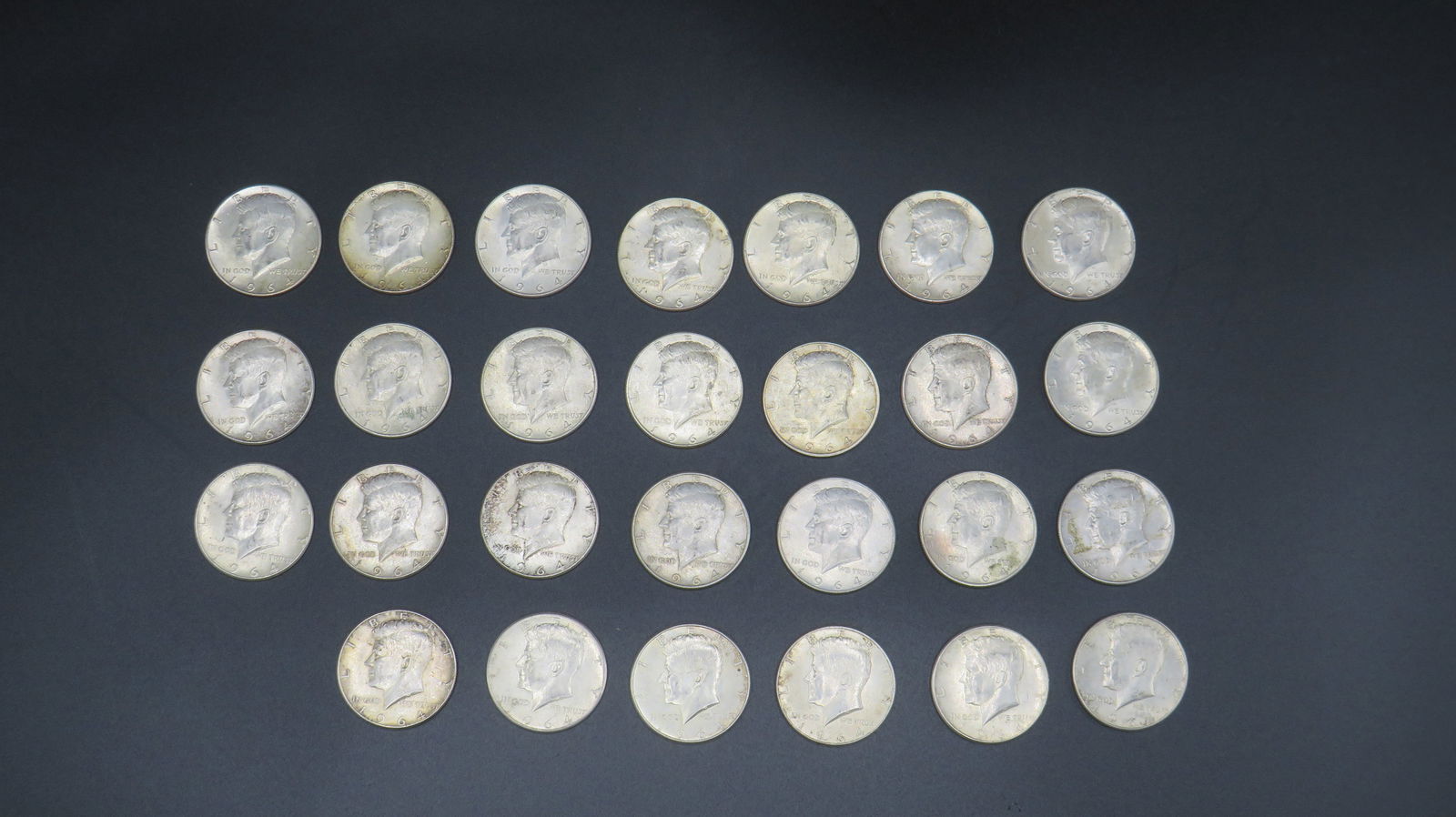 27 1964 Kennedy Half Dollars 90% Silver (1 of 2)