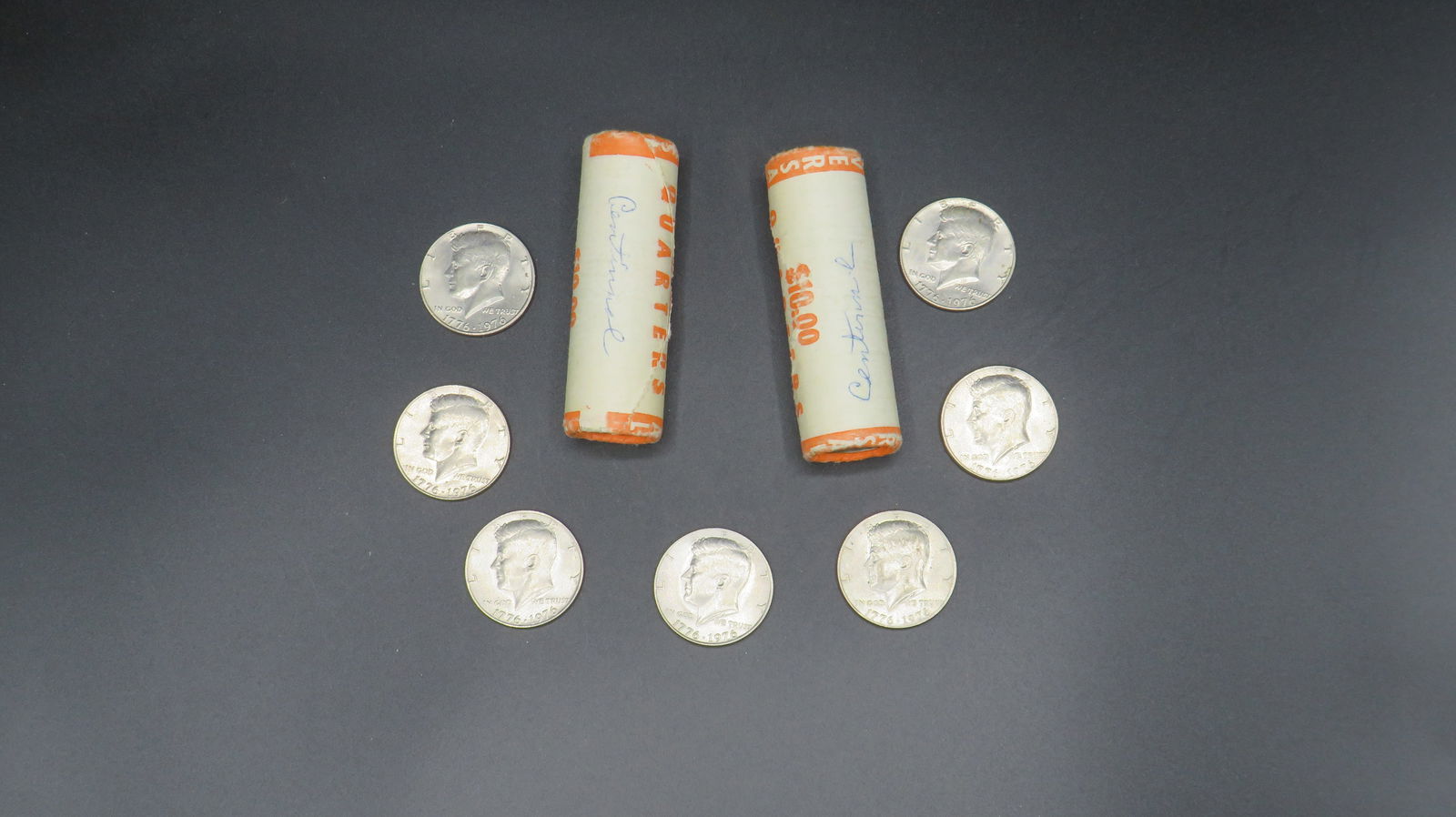 $20 Bicentennial Quarters & 6 Kennedy Half Dollar (1 of 2)