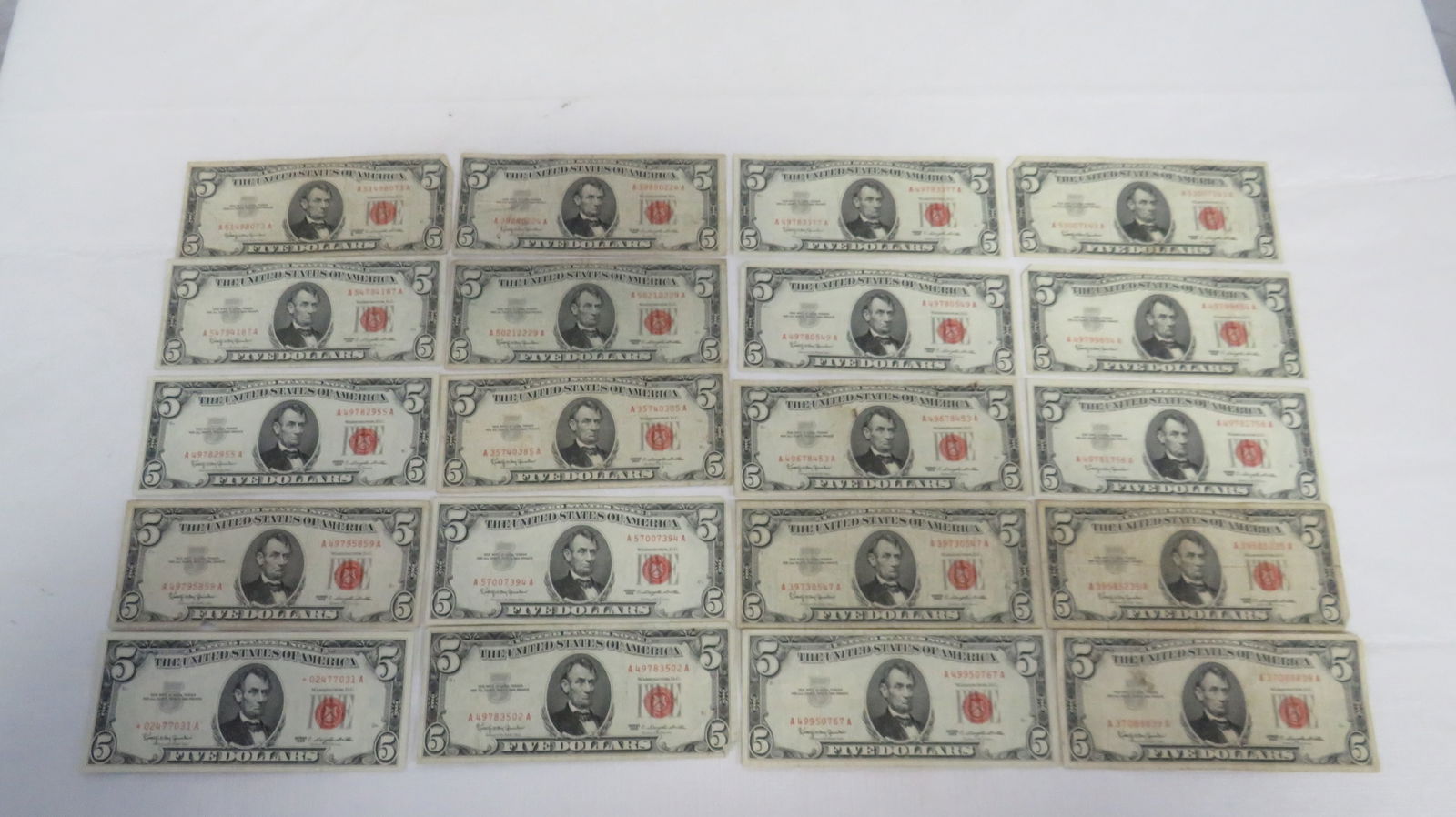 20 Red Seal 1963 $5 Bills (1 of 2)