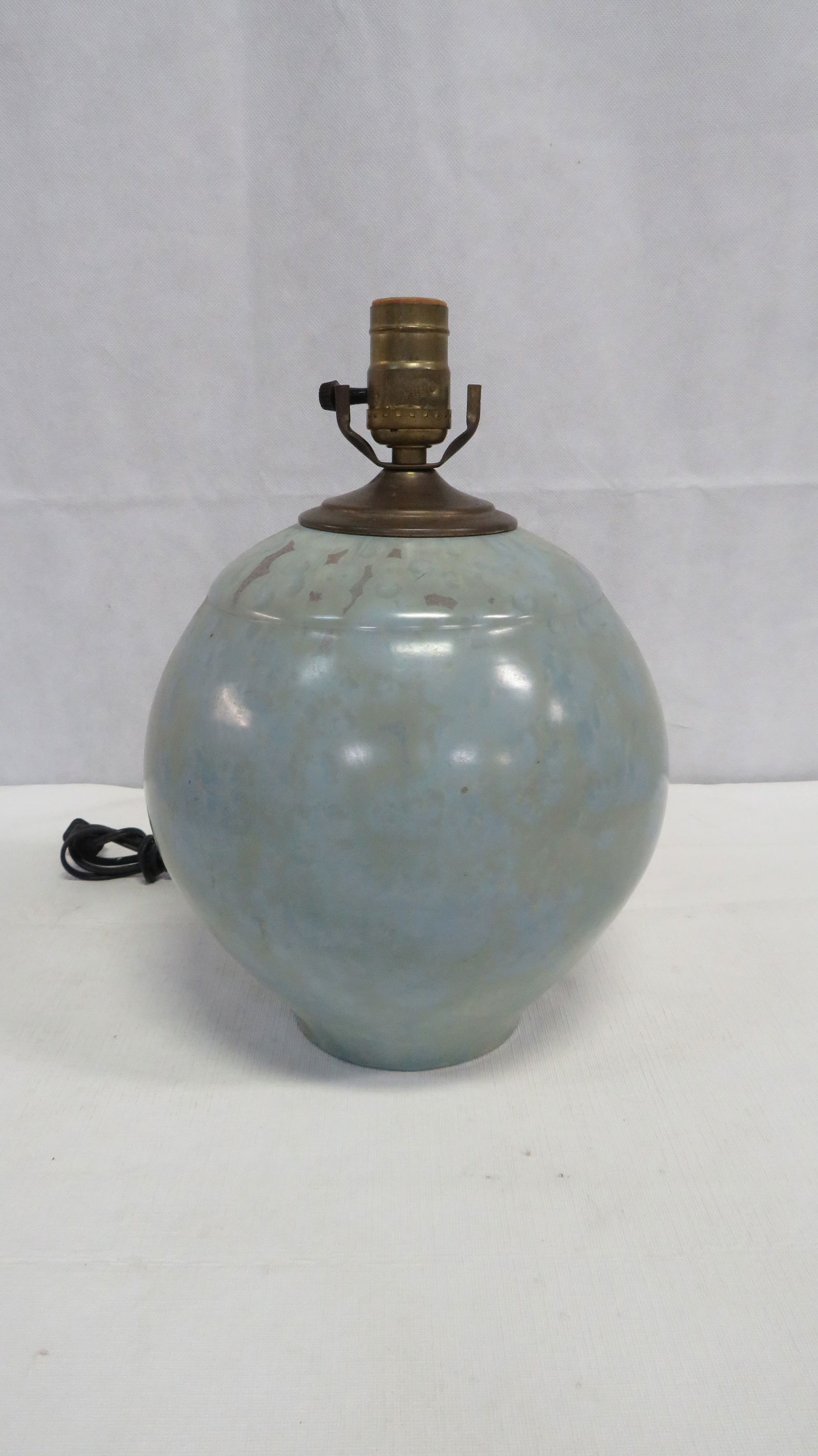 Vintage Green Hill Pottery Lamp (1 of 3)