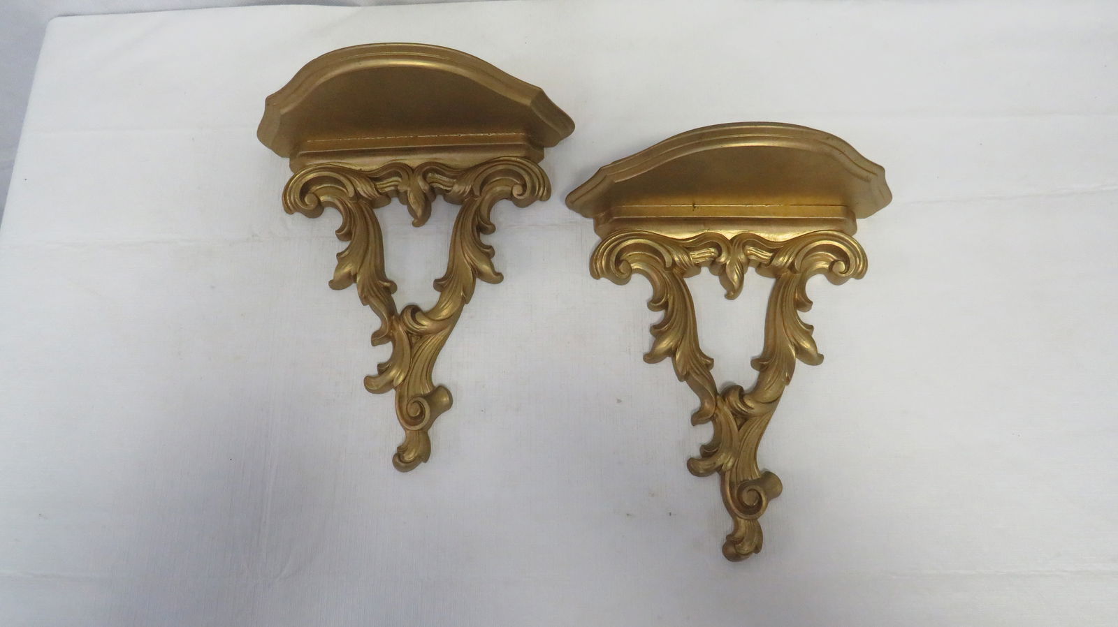 Pair Vintage Syroco Wood Gold Wall Sconces (1 of 4)