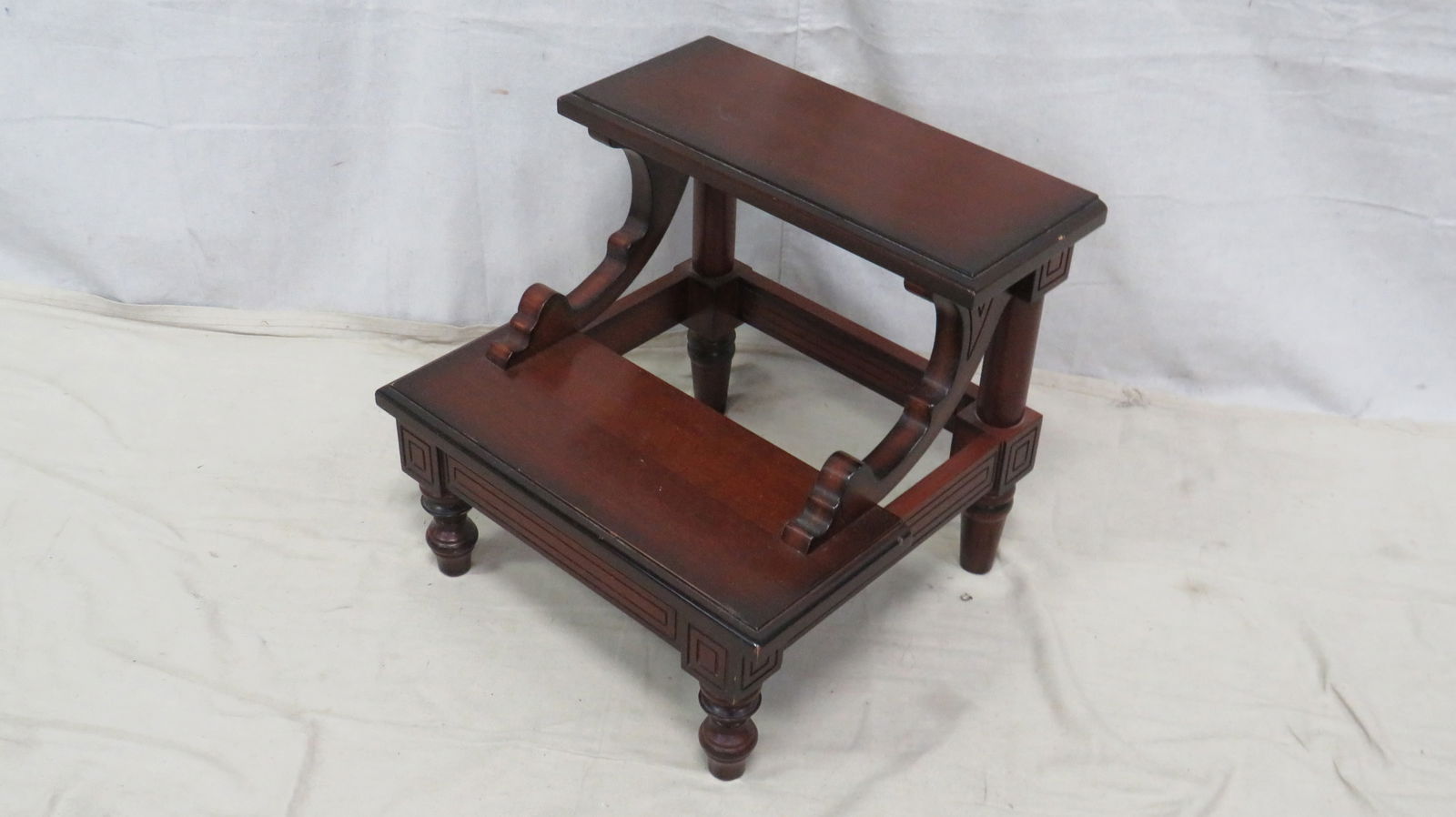 Vintage Cherry Bedside Steps (1 of 2)