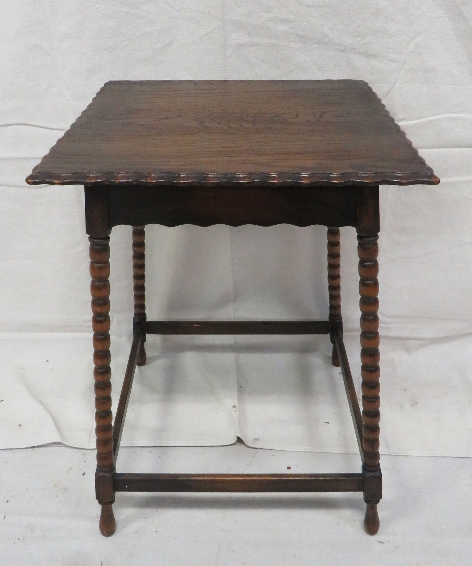 Antique Oak Bobbin Leg Side Table (1 of 4)