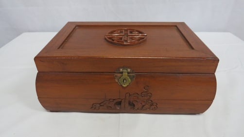 Chinoiserie Carved Wooden Jewelry Box