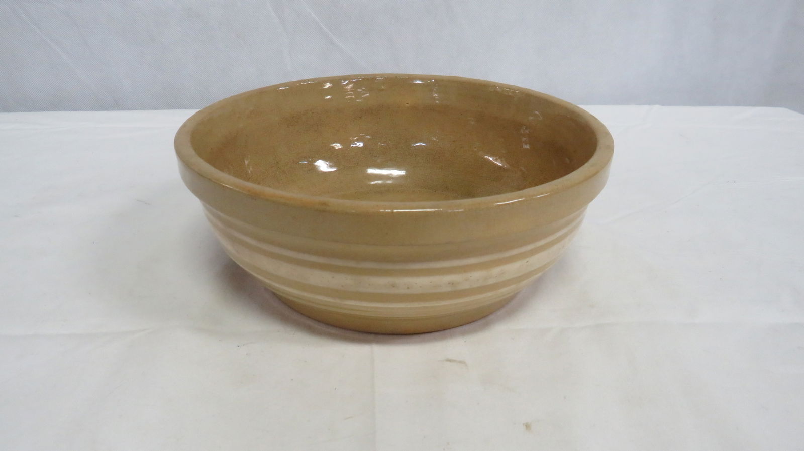Vintage 3 Ring Stoneware Mixing Bowl: Vintage 3 Ring Stoneware Mixing Bowl in good condition with age appropriate crazing. 3"H x 8.25"D