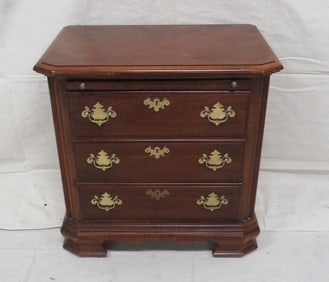 Vintage Traditional Chippendale Cherry Nightstand