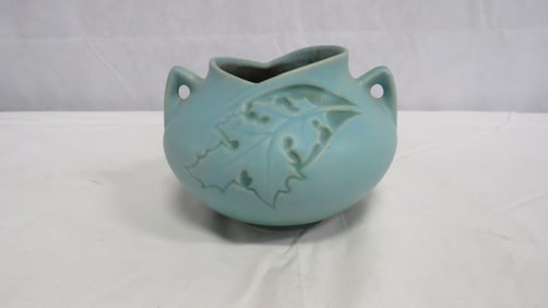 Roseville Art Pottery Silhouette Oak Leaf Vase