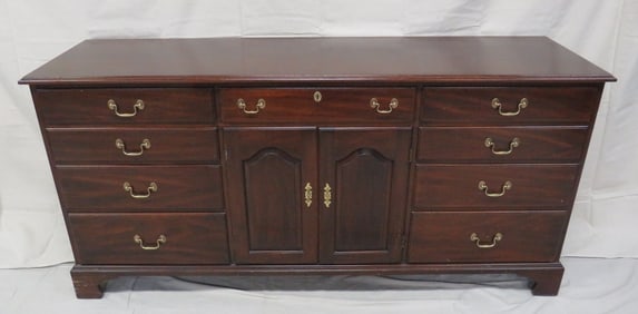 Vintage Henkel Harris Mahogany Dresser Style 172