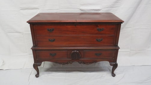 Vintage Cavalier Mahogany Cedar Lined Chest