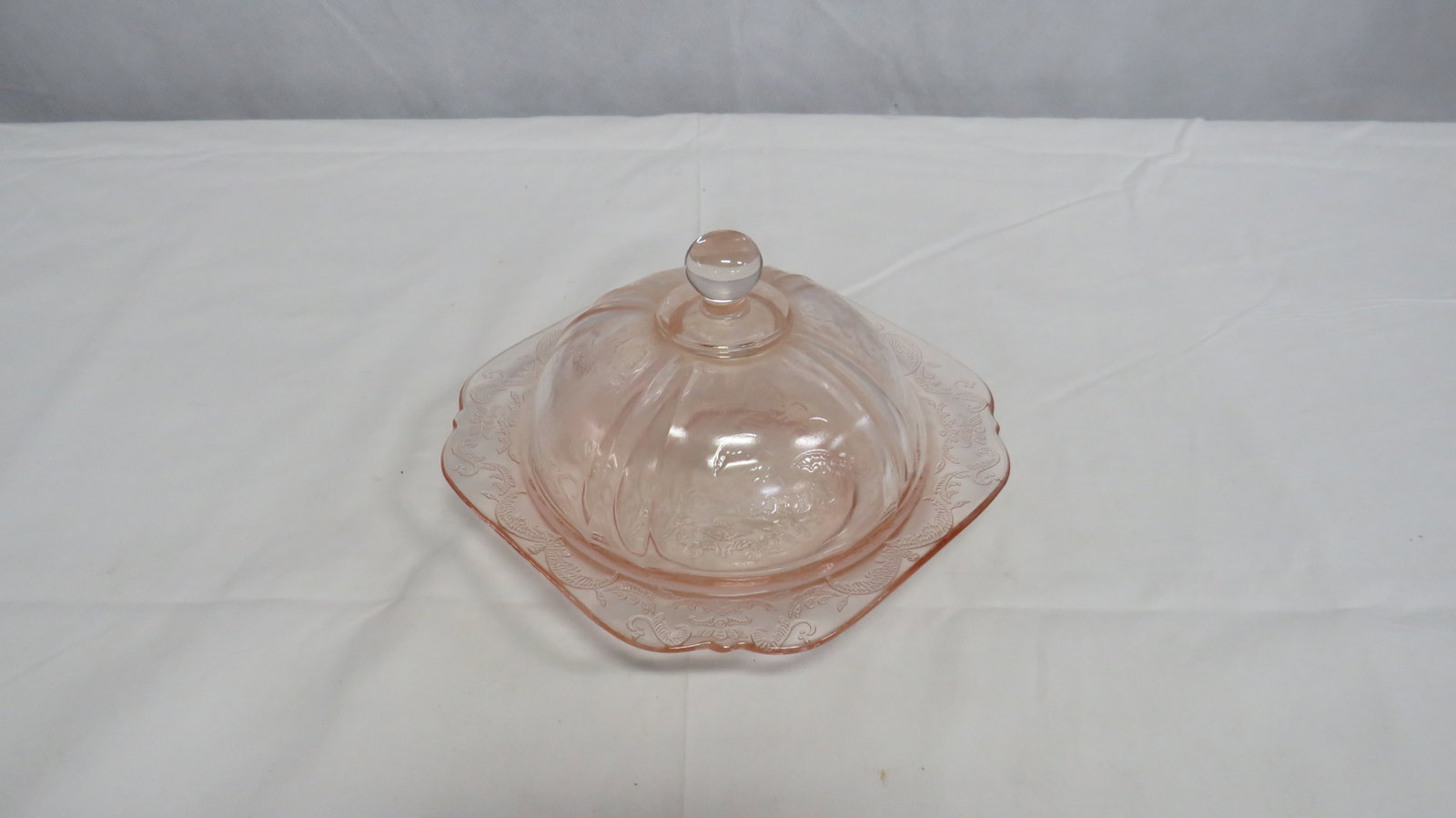 Vintage Pink Depression Glass Butter Cheese Dish: Vintage Pink Depression Glass Butter Cheese Dish in good condition. 4"H x 7.5"D