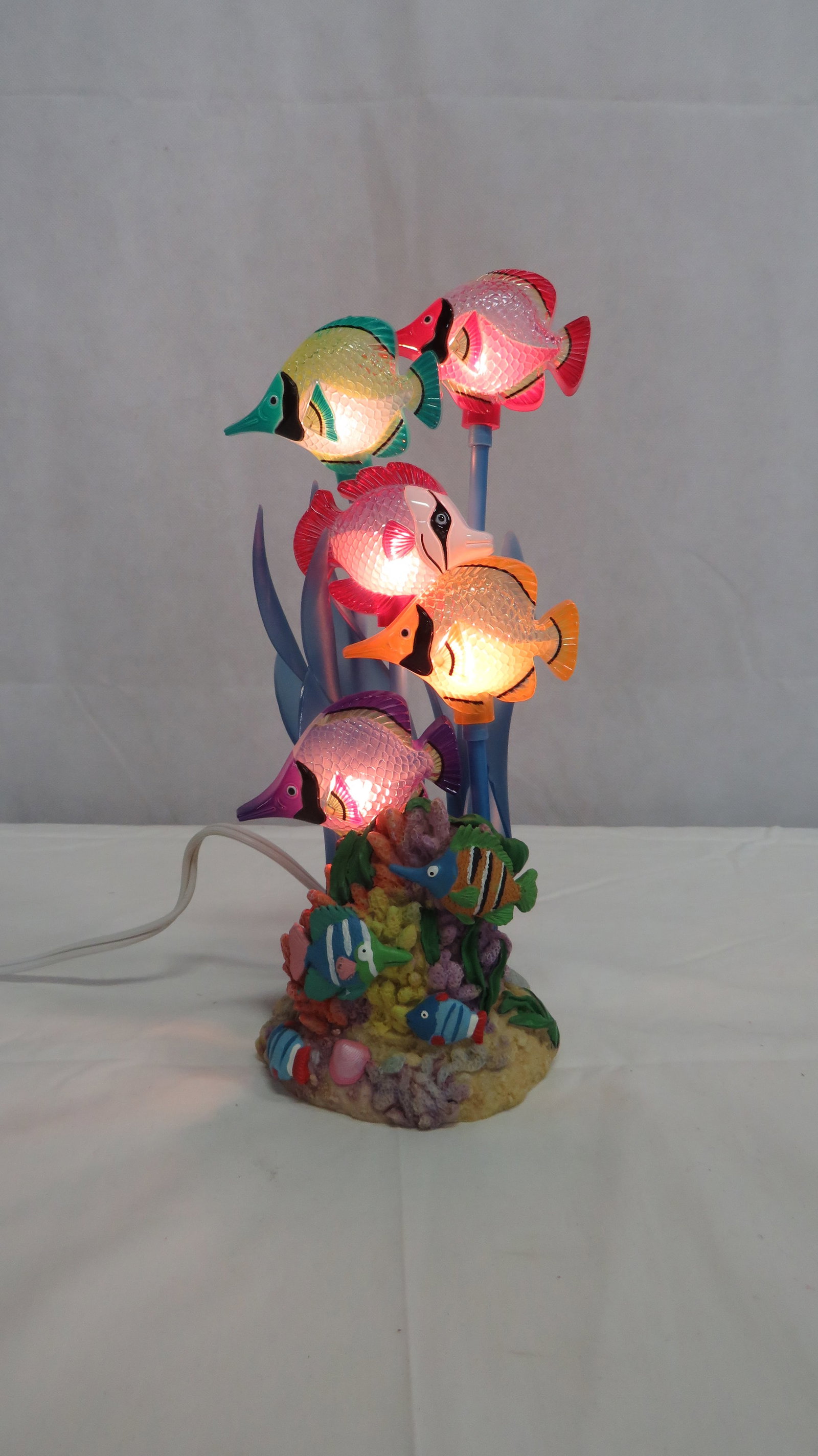 Tropical Fish Coral Reef 12" Lamp: Tropical Fish Coral Reef 12" Lamp in new condition. 12"H