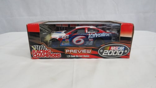 Vintage Nascar Diecast 1/24 Mark Martin Car