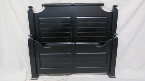 Farm House Style Queen Size Bed