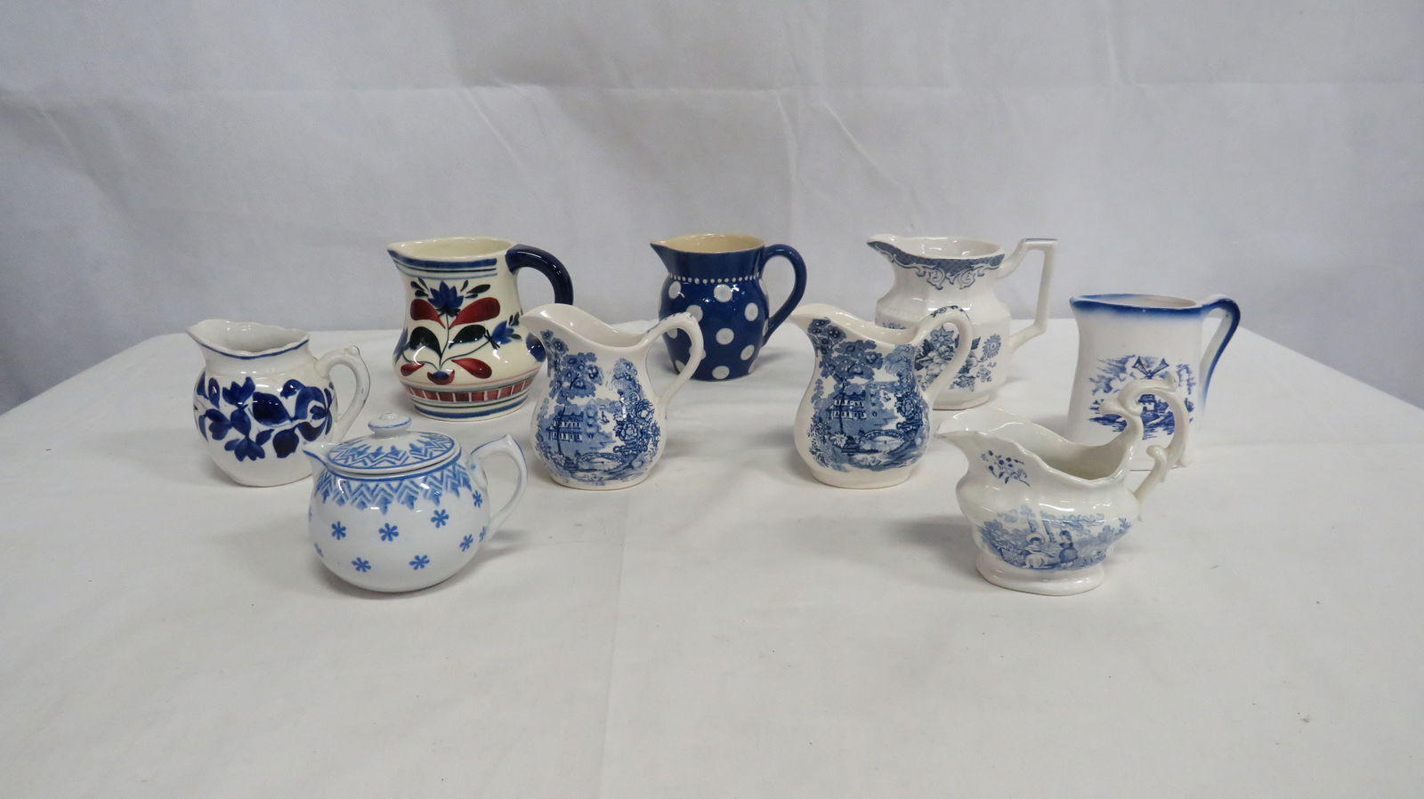 Collection of Antique Blue & White Cream Pitchers (1 of 2)