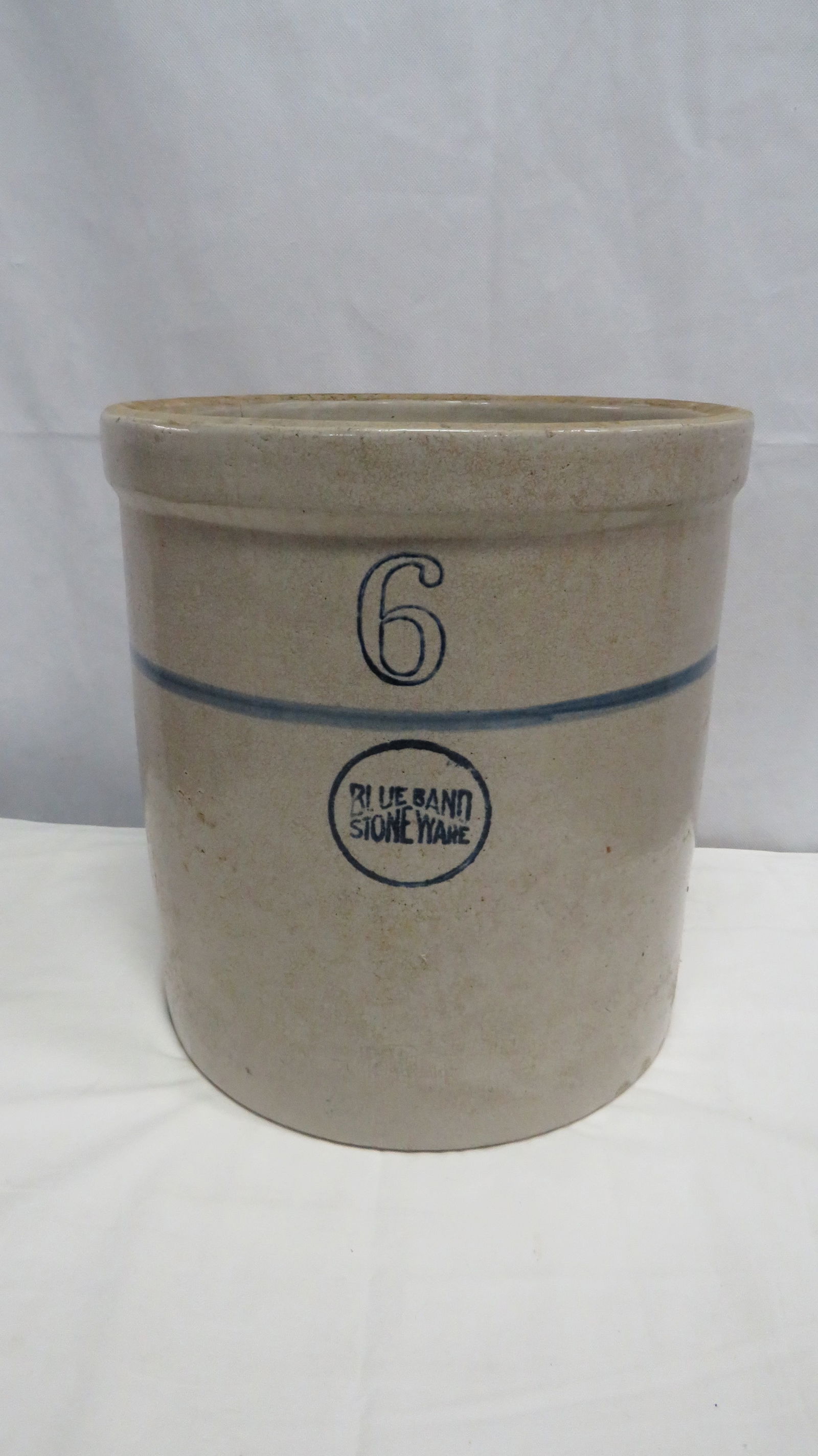 Blue Band Stoneware No. 6 Gallon Crock (1 of 4)