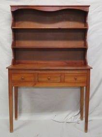 Benchmade Cherry Huntboard with Hutch Top
