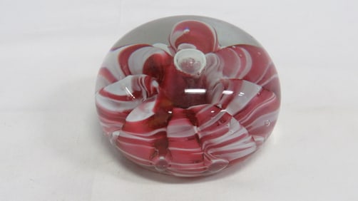 Vintage Art Glass Joe St Clair Flower Paperweight