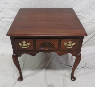 Vintage Statton Traditional End Table