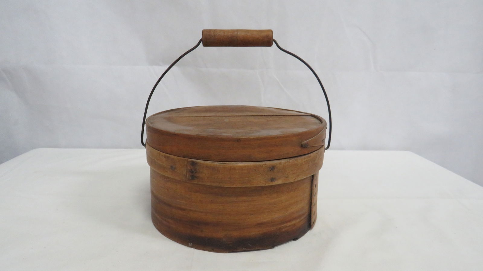 Early Shaker Bentwood Pantry Box with Lid (1 of 7)