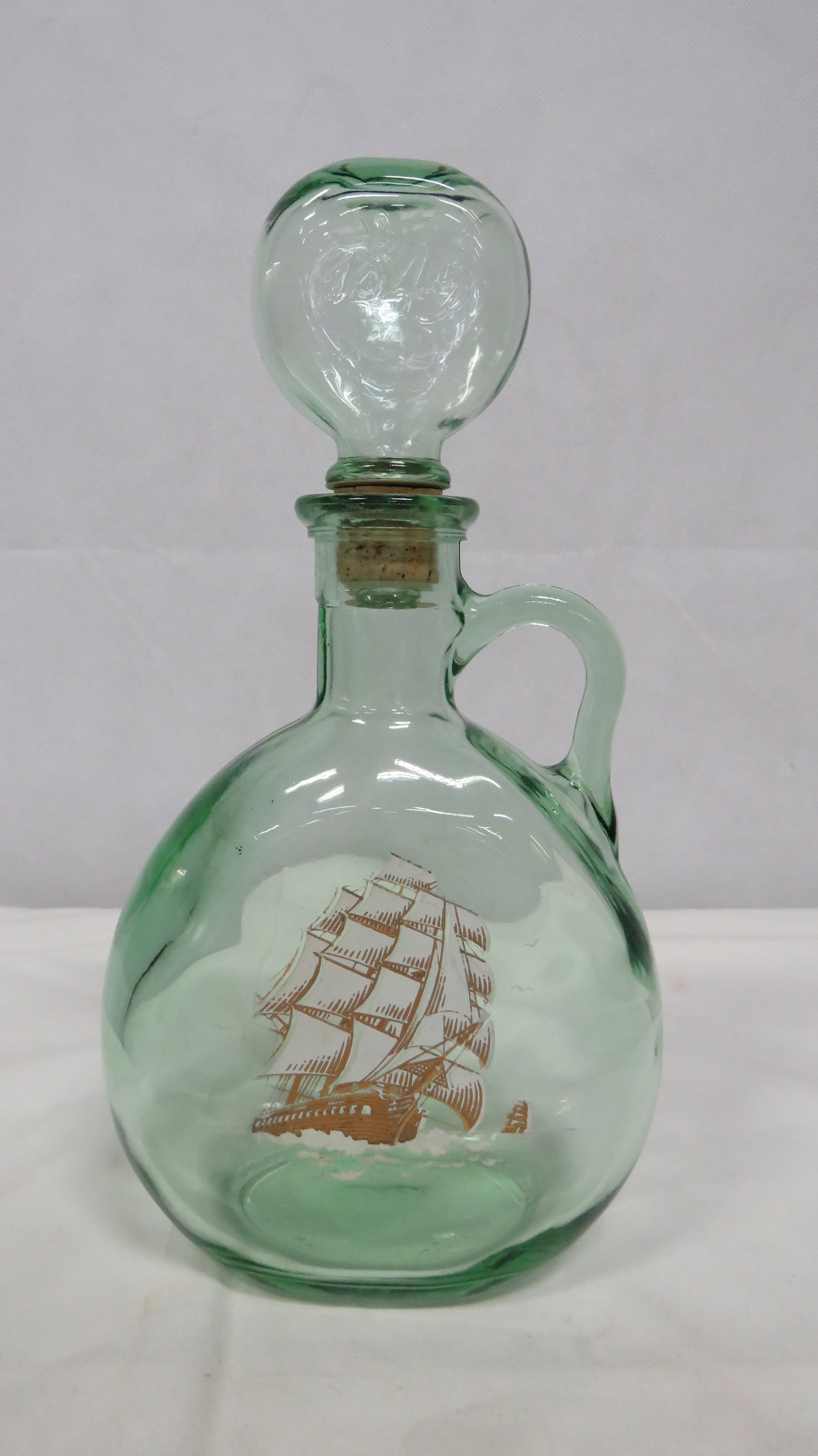 Vintage Old Fitzgerald 1849 Flagship Decanter: Vintage Old Fitzgerald 1849 Flagship Decanter in good condition. 10.25"H