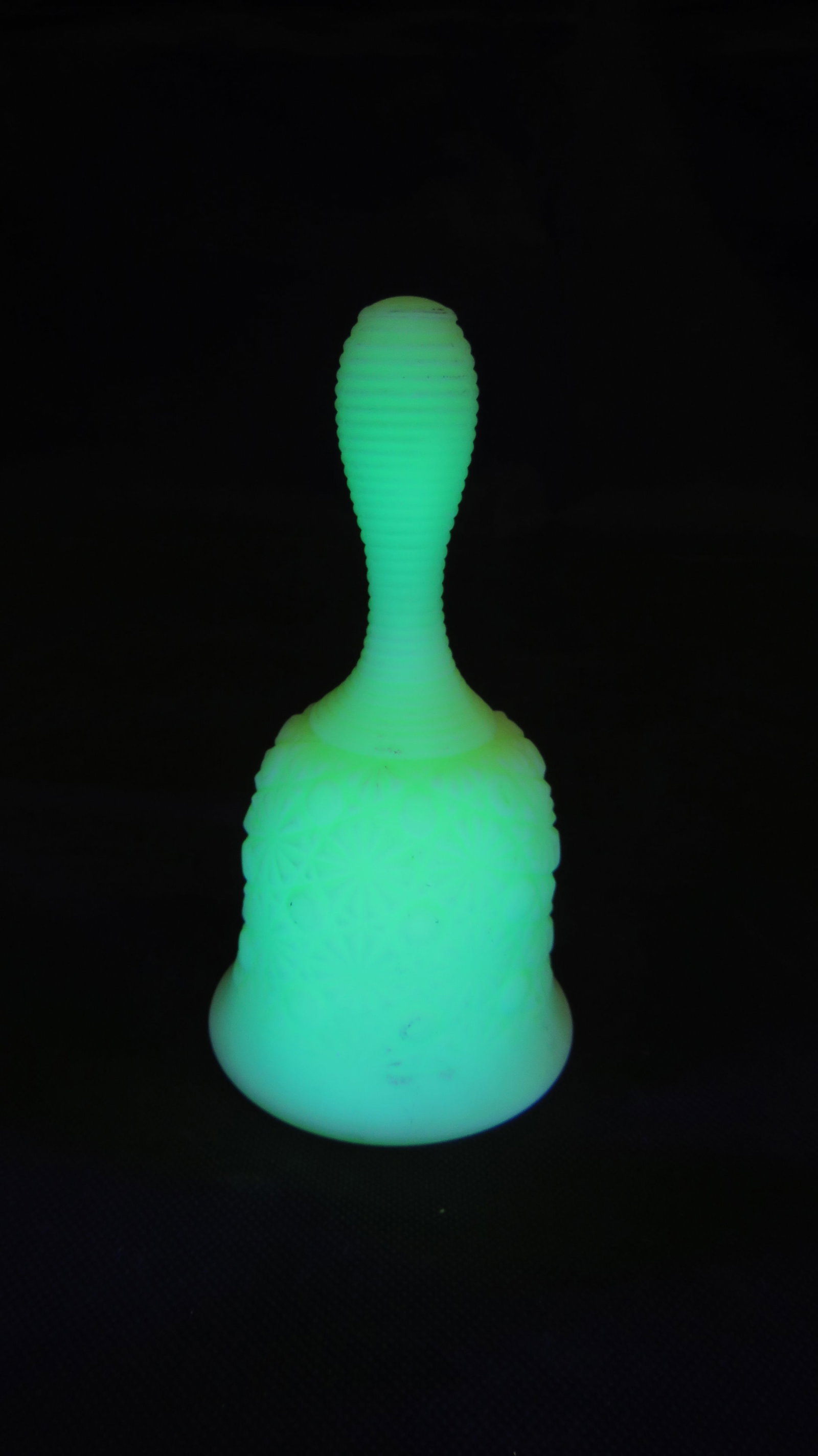 Vintage Fenton Uranium Glass Bell: Vintage Fenton Uranium Glass Bell in good condition. 6"H