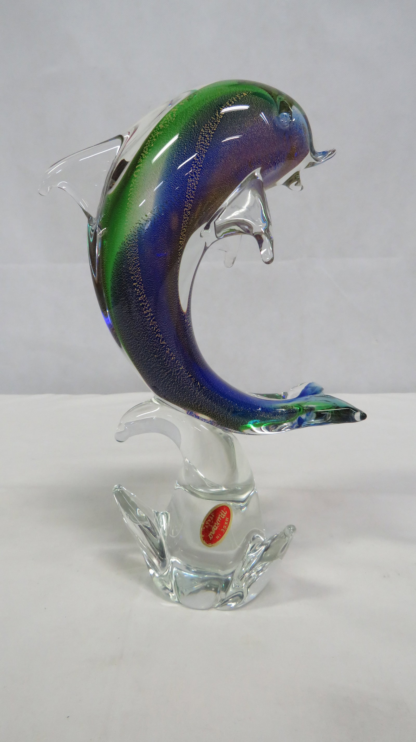 Vintage Murano Art Glass Dolphin on Wave: Vintage Murano Gold Infused Art Glass Dolphin on Wave in good condition. Original tag affixed. 11"H