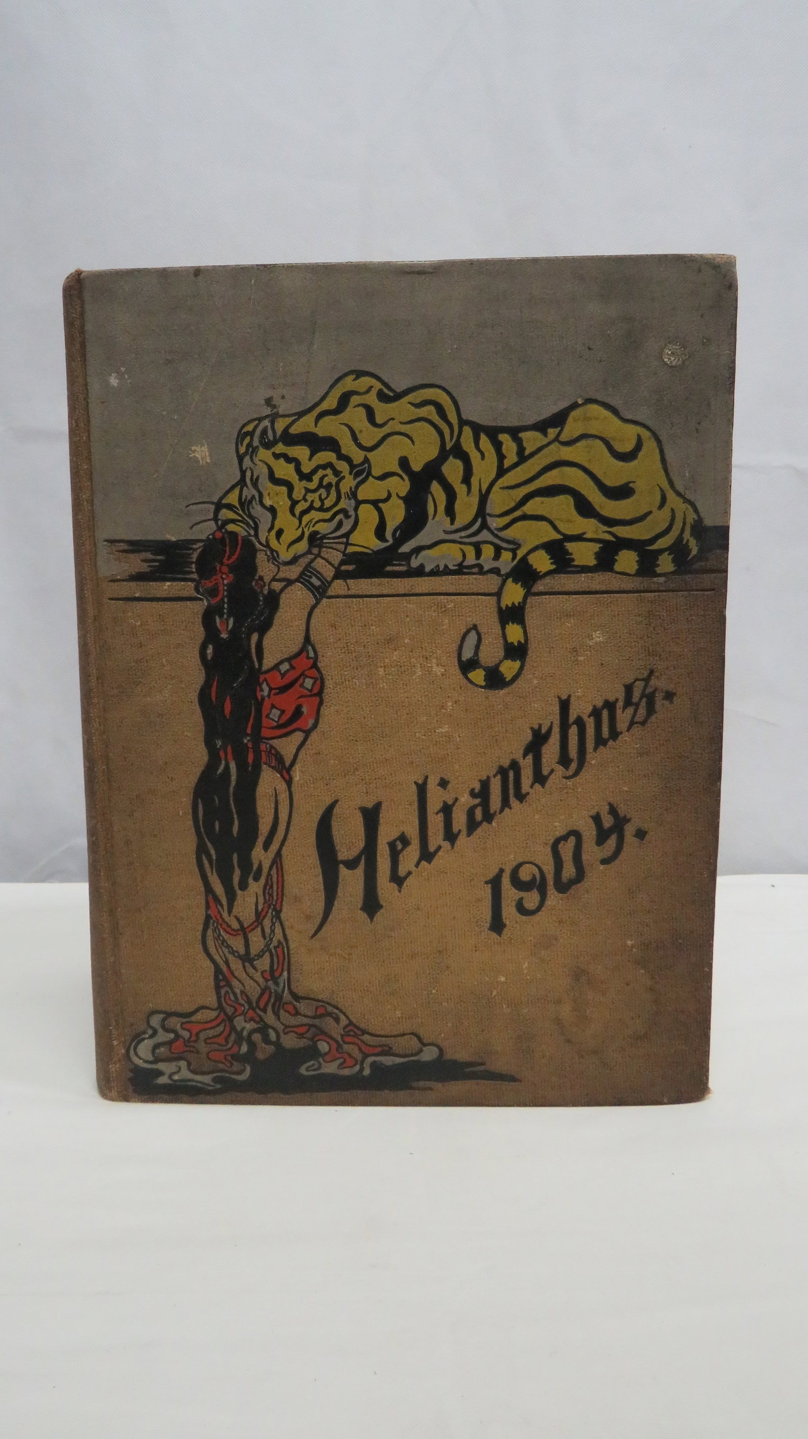 1904 Randolph-Macon College Yearbook: 1904 Randolph-Macon College Yearbook in good condition. 12" x 9"