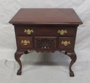 Antique Philadelphia Style Lowboy Chest