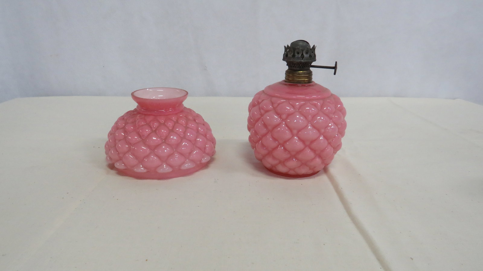 Vintage Pink Quilted Miniature Oil Lamp (1 of 2)