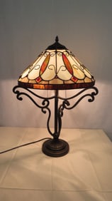 Stained Glass Tiffany Style Table Lamp
