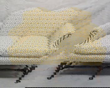 Vintage Traditional Settee